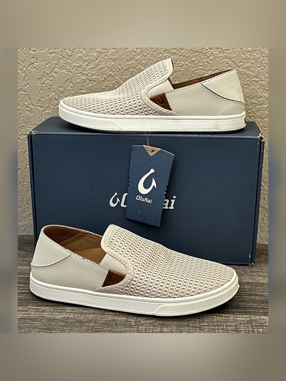 OluKai Pehuea Women's Slip-On Sneakers  Size- 5